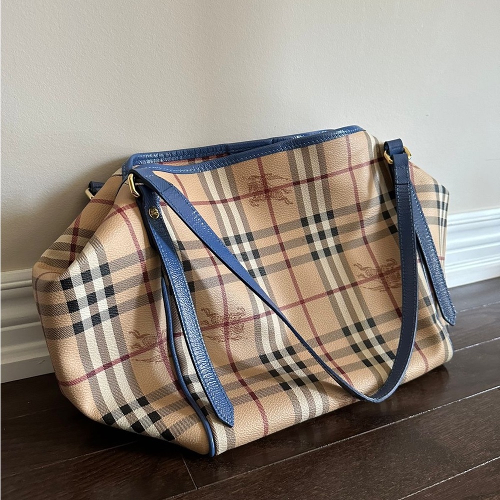 Burberry tote original